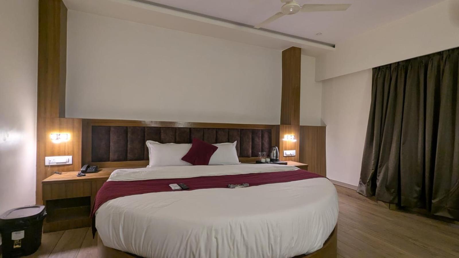 Silver Park Hotel Bombaj